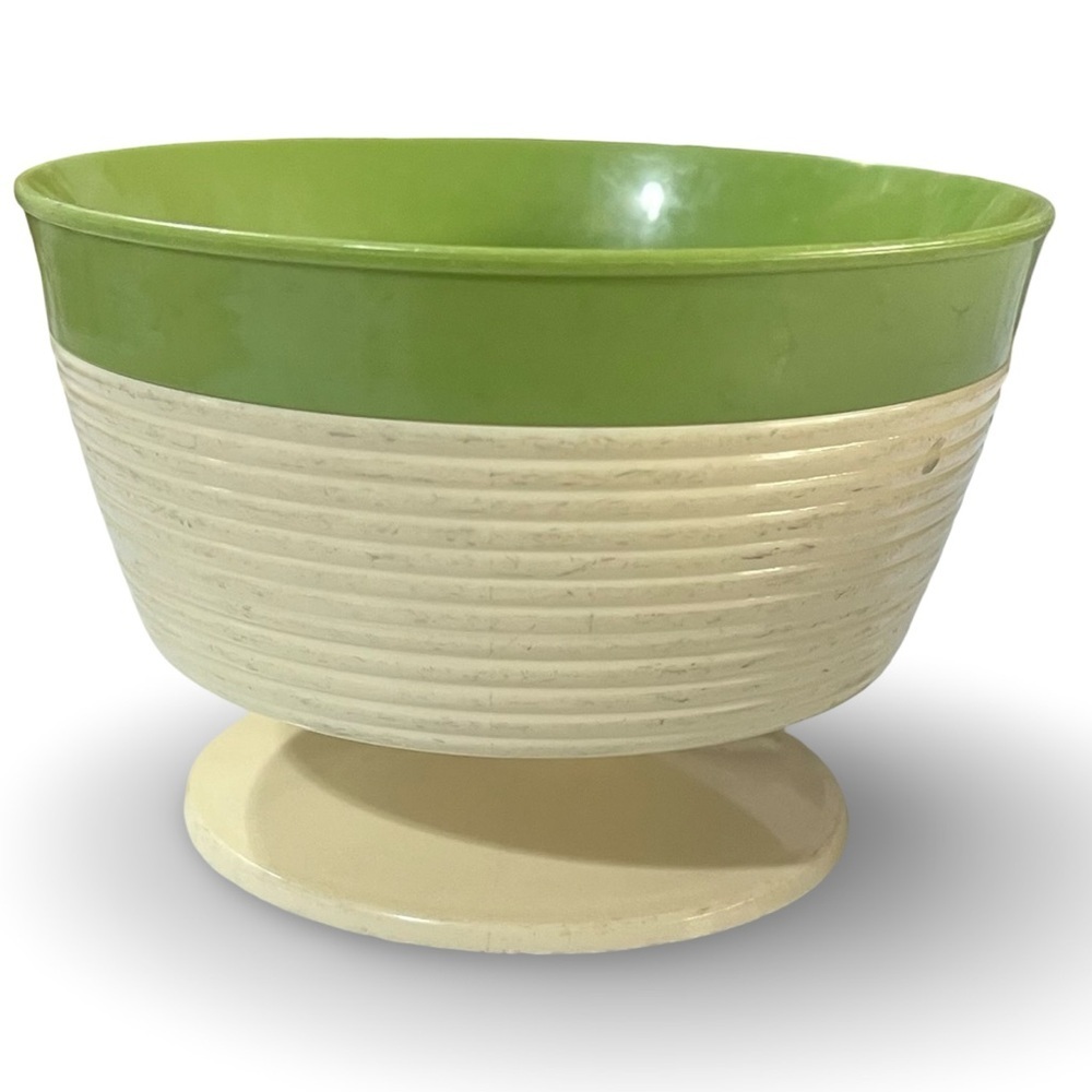 Vintage Raffiaware Green Dessert Bowl